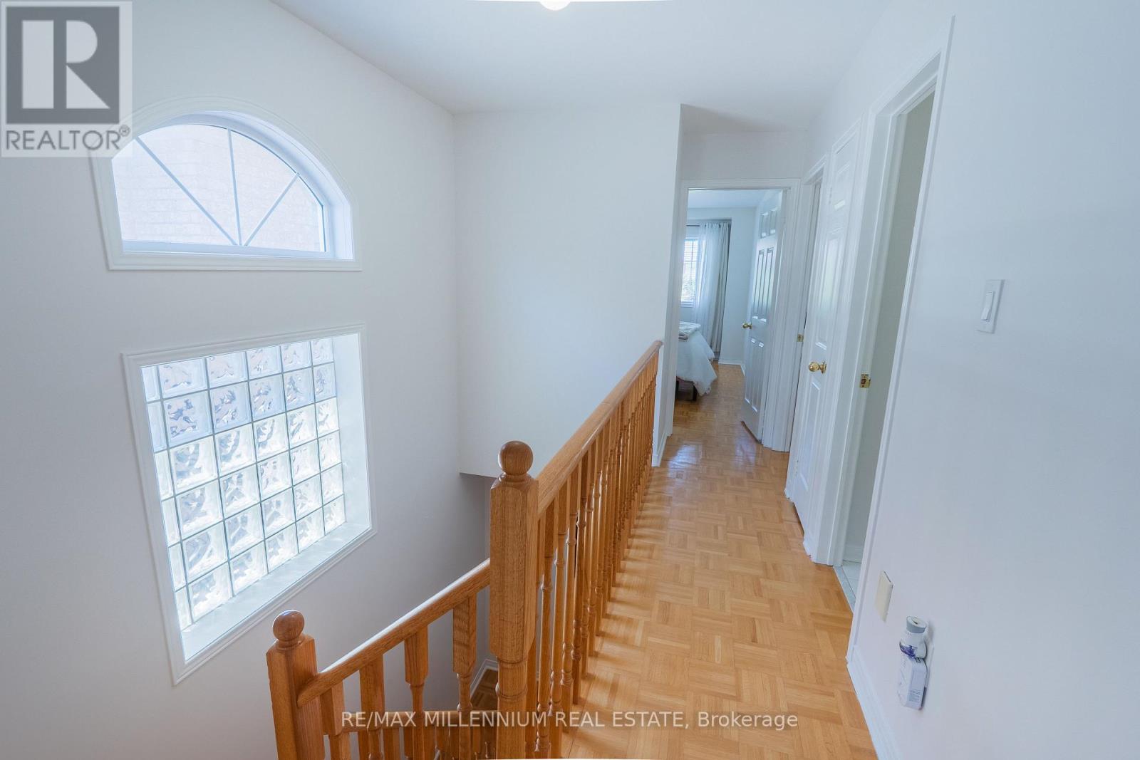 90 RONAN CRESCENT - 11