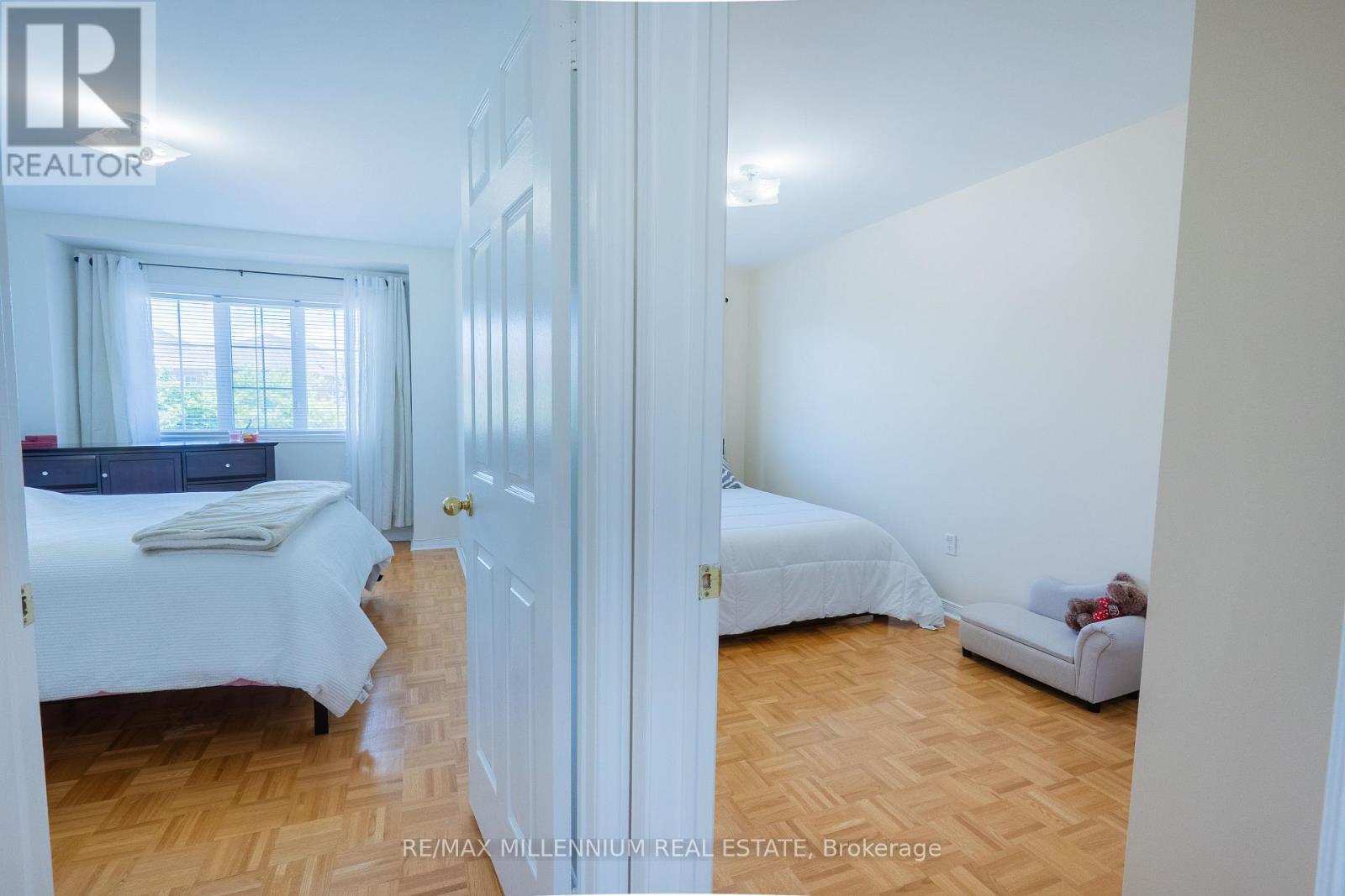 90 RONAN CRESCENT - 16