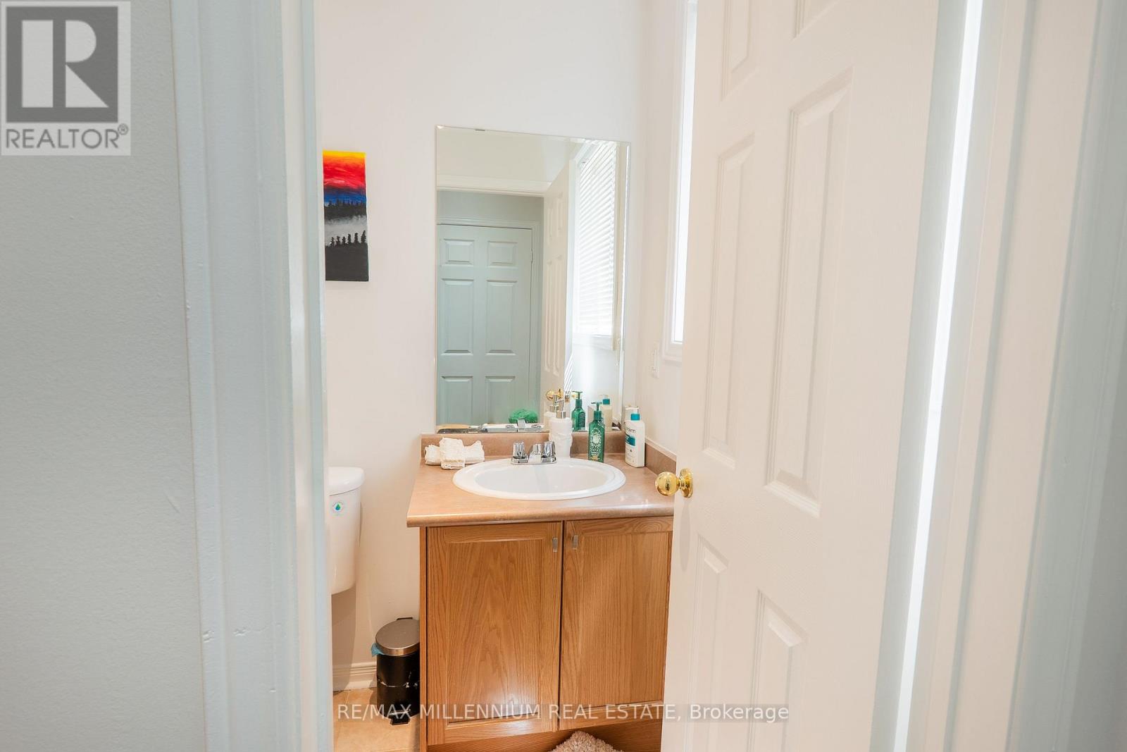 90 RONAN CRESCENT - 25