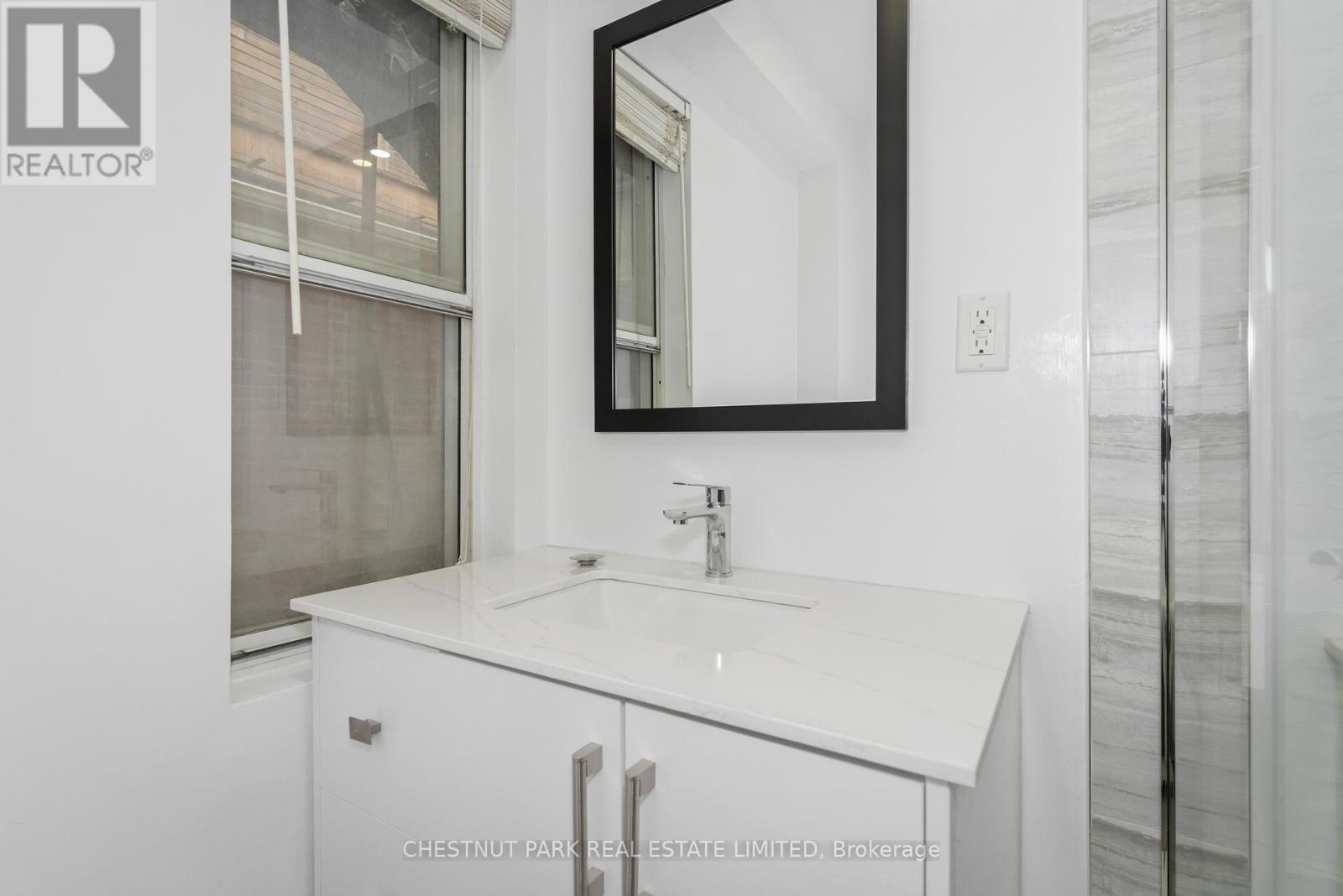 41 RONCESVALLES AVENUE - 13