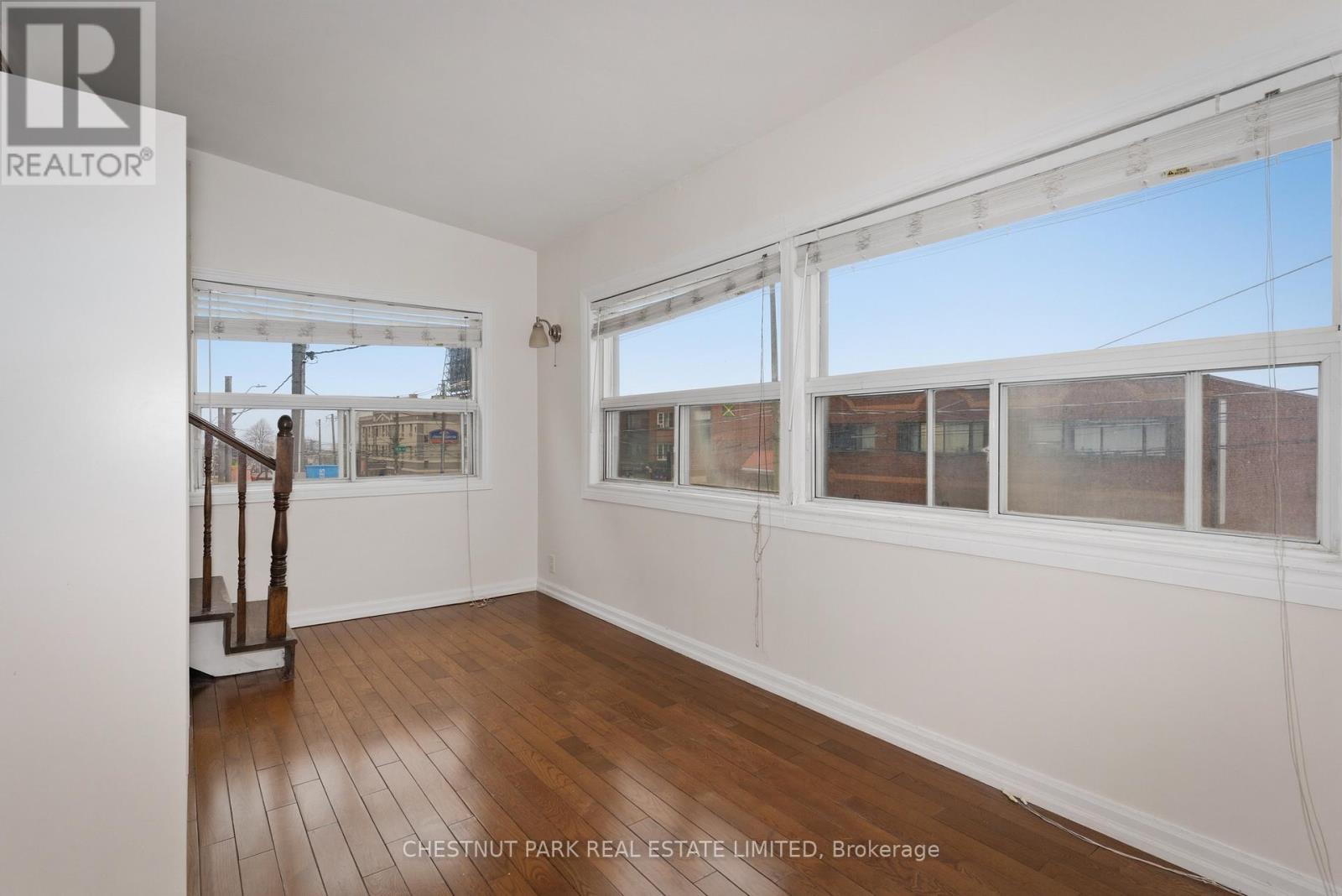 41 RONCESVALLES AVENUE - 21