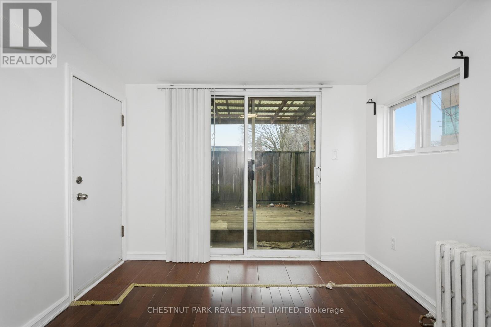 41 RONCESVALLES AVENUE - 23