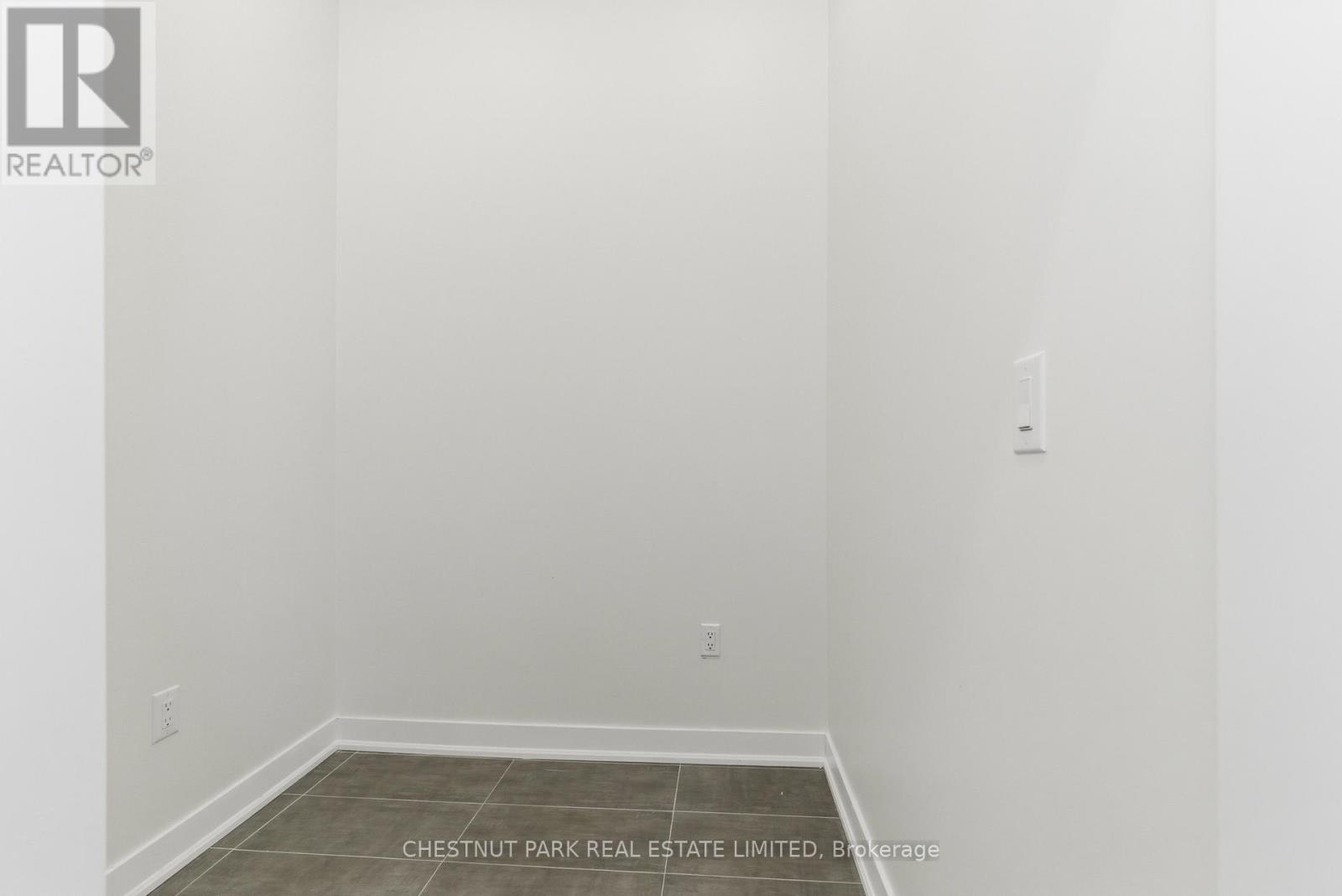 41 RONCESVALLES AVENUE - 7