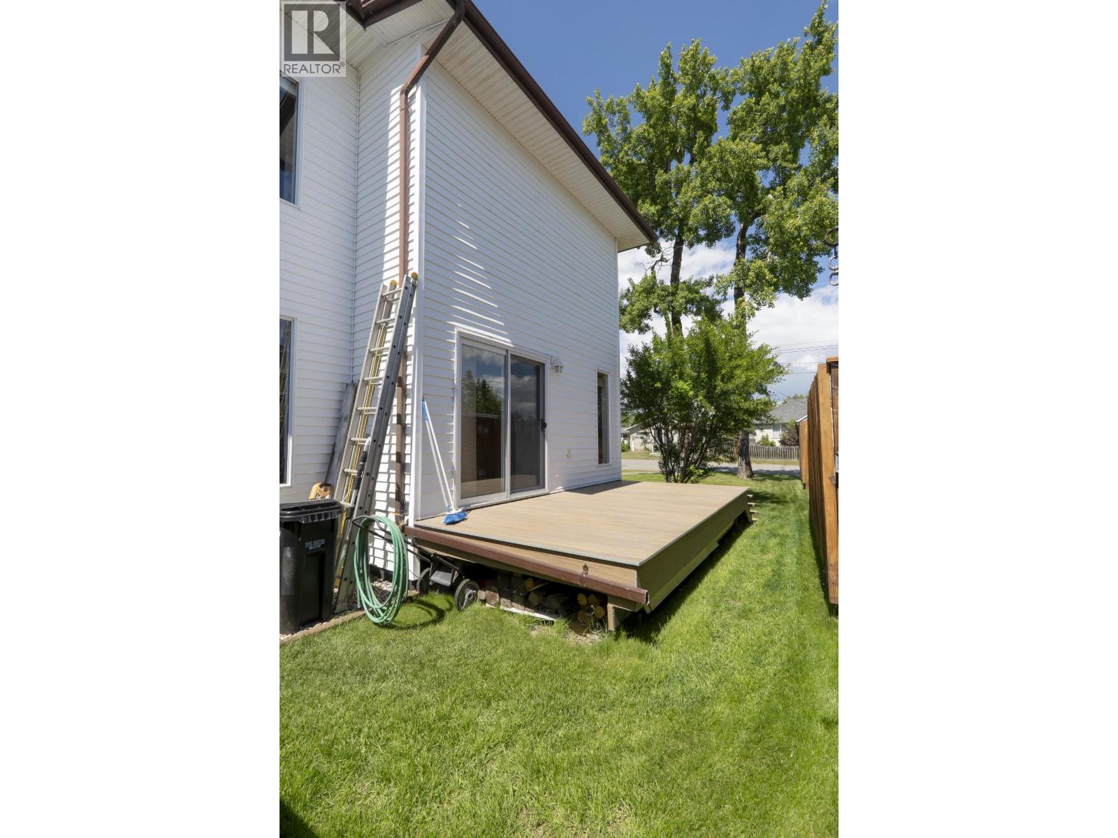 2480 SILVERSMITH AVENUE - 37