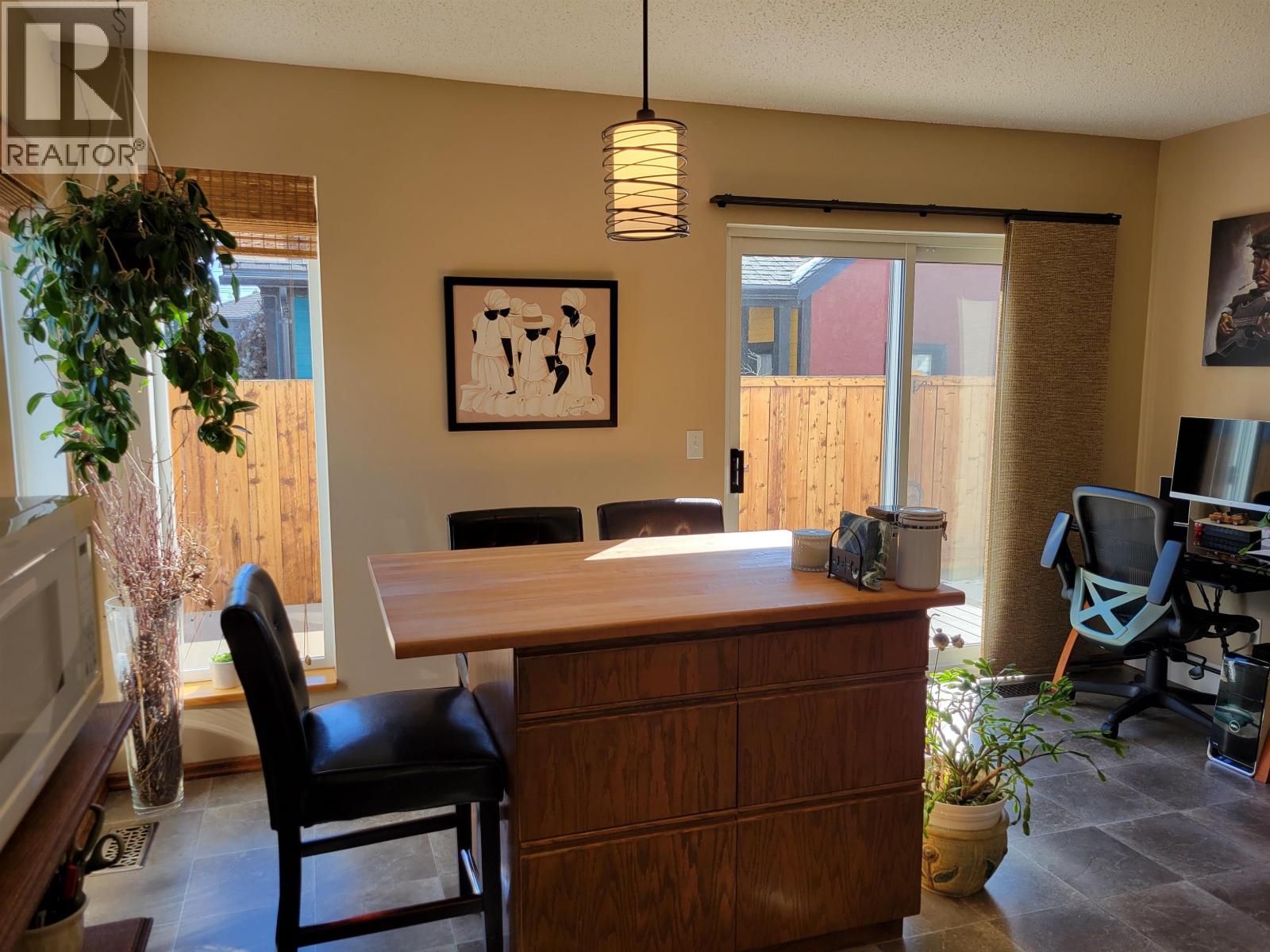 2480 SILVERSMITH AVENUE - 18
