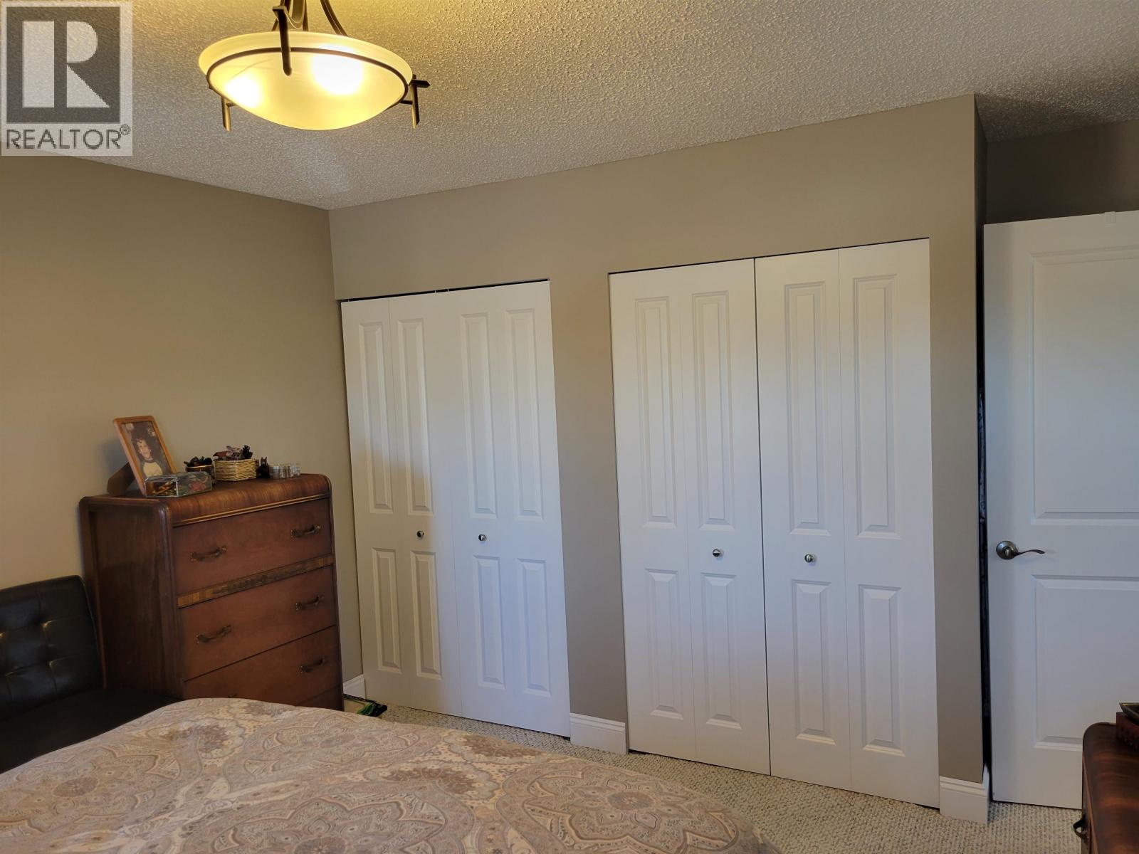 2480 SILVERSMITH AVENUE - 22