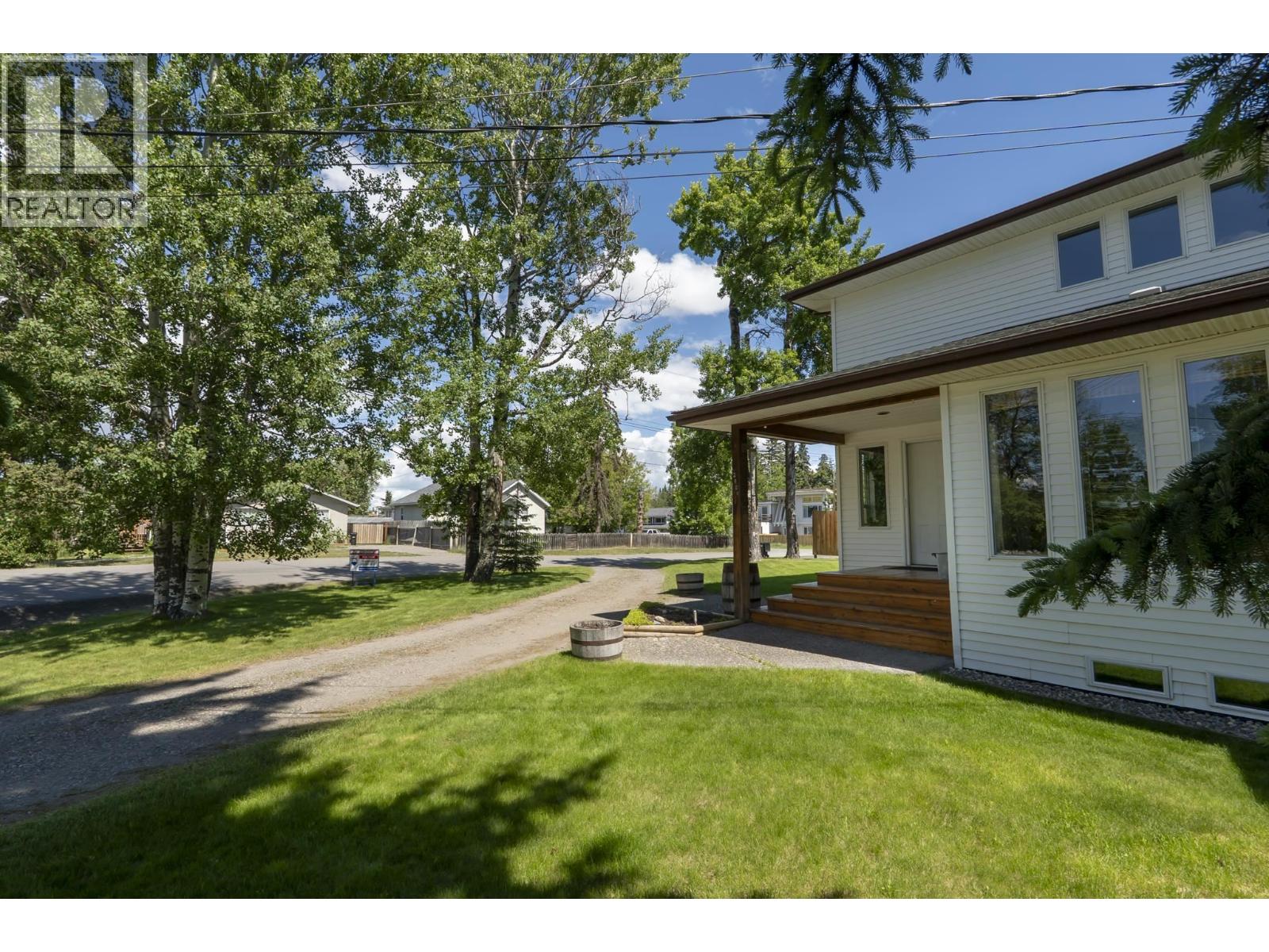 2480 SILVERSMITH AVENUE - 38