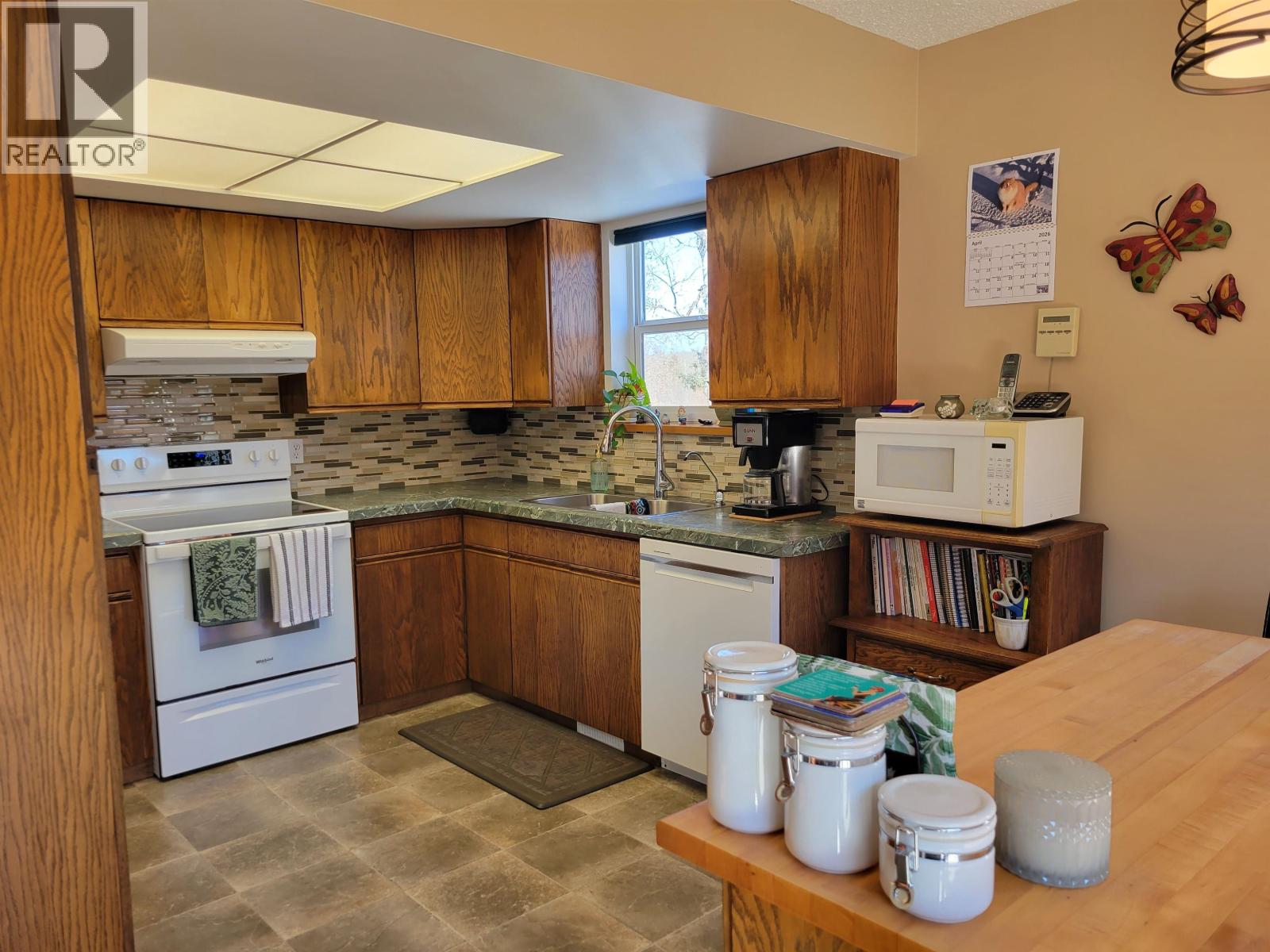 2480 SILVERSMITH AVENUE - 10