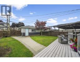 4560 Pender Street, Burnaby, BC V5C2N1 Photo 17