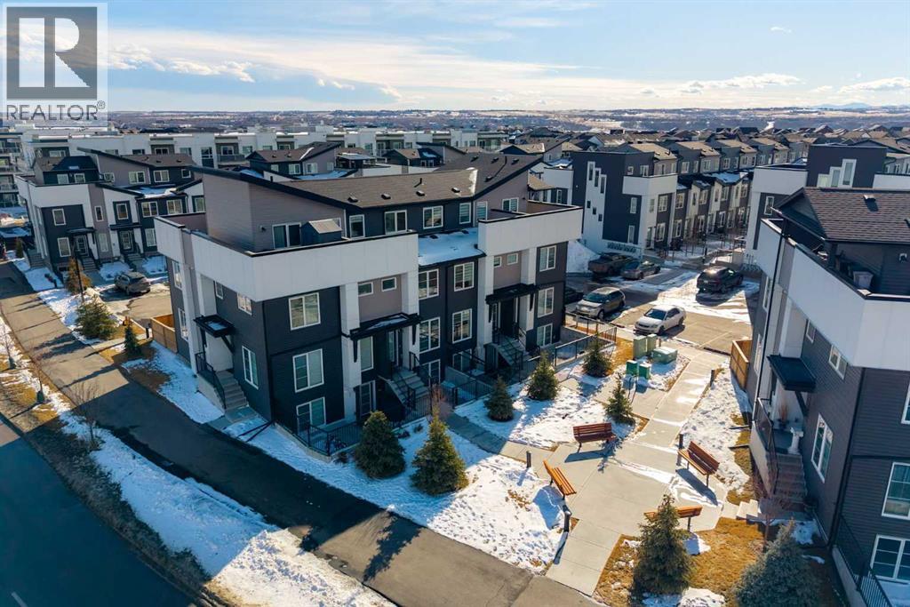 #403 474 Seton Circle SE - 1