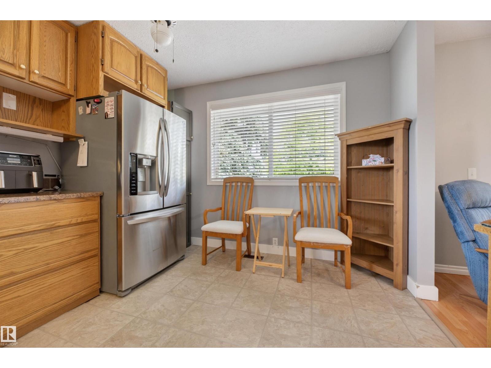 256 WOODBRIDGE WY - 10