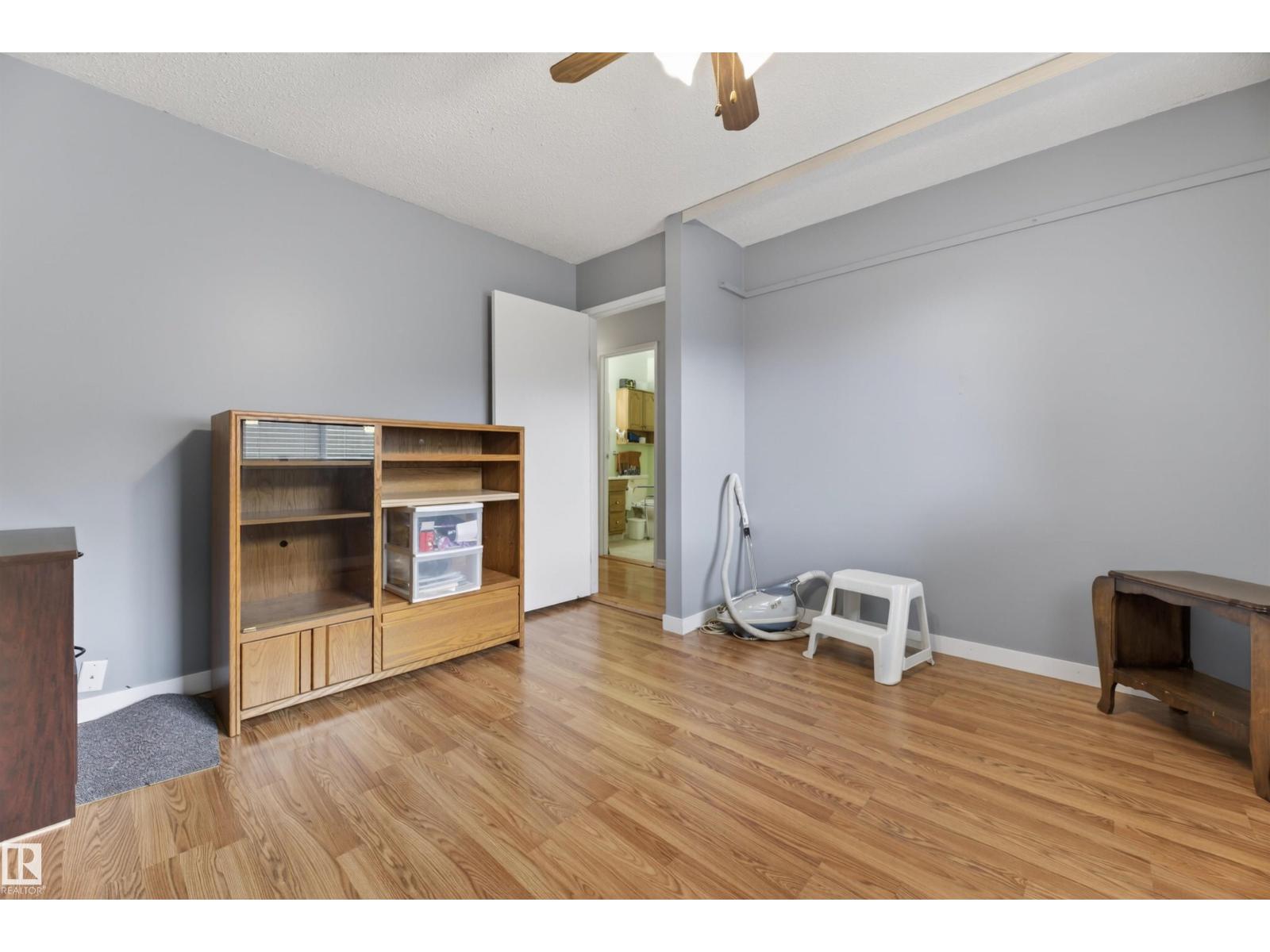 256 WOODBRIDGE WY - 17