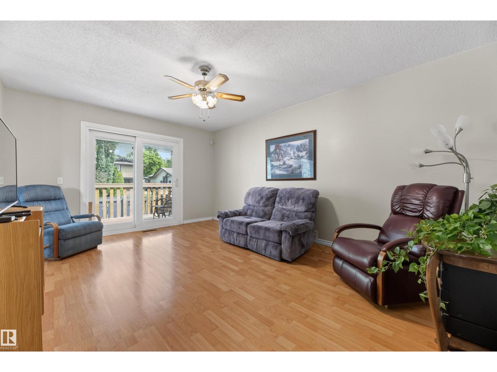 256 WOODBRIDGE WY - 4