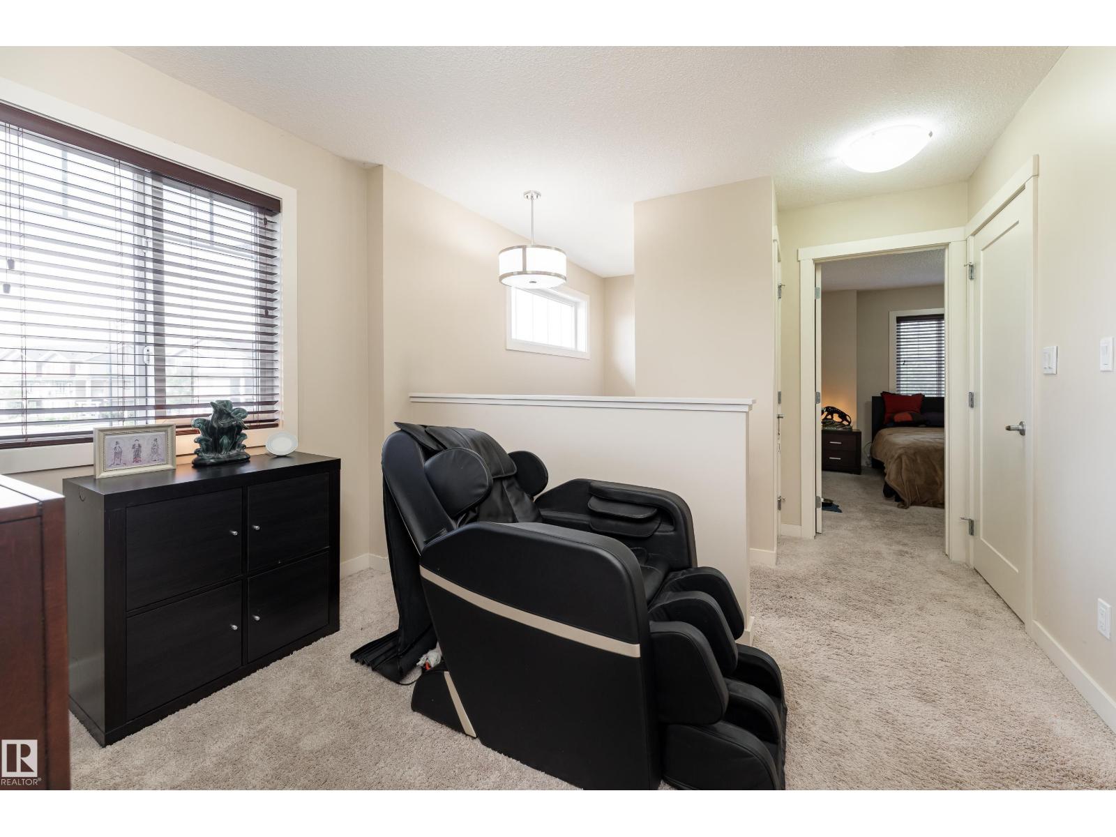 152 CY BECKER BV NW — photo 16