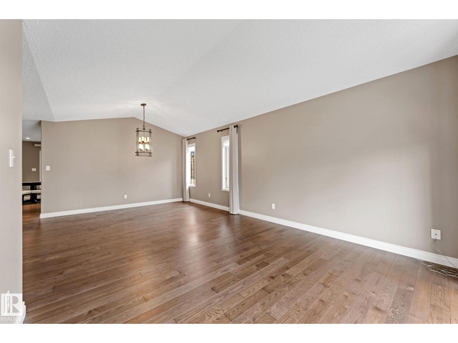 963 YOUVILLE DR W NW — photo 11