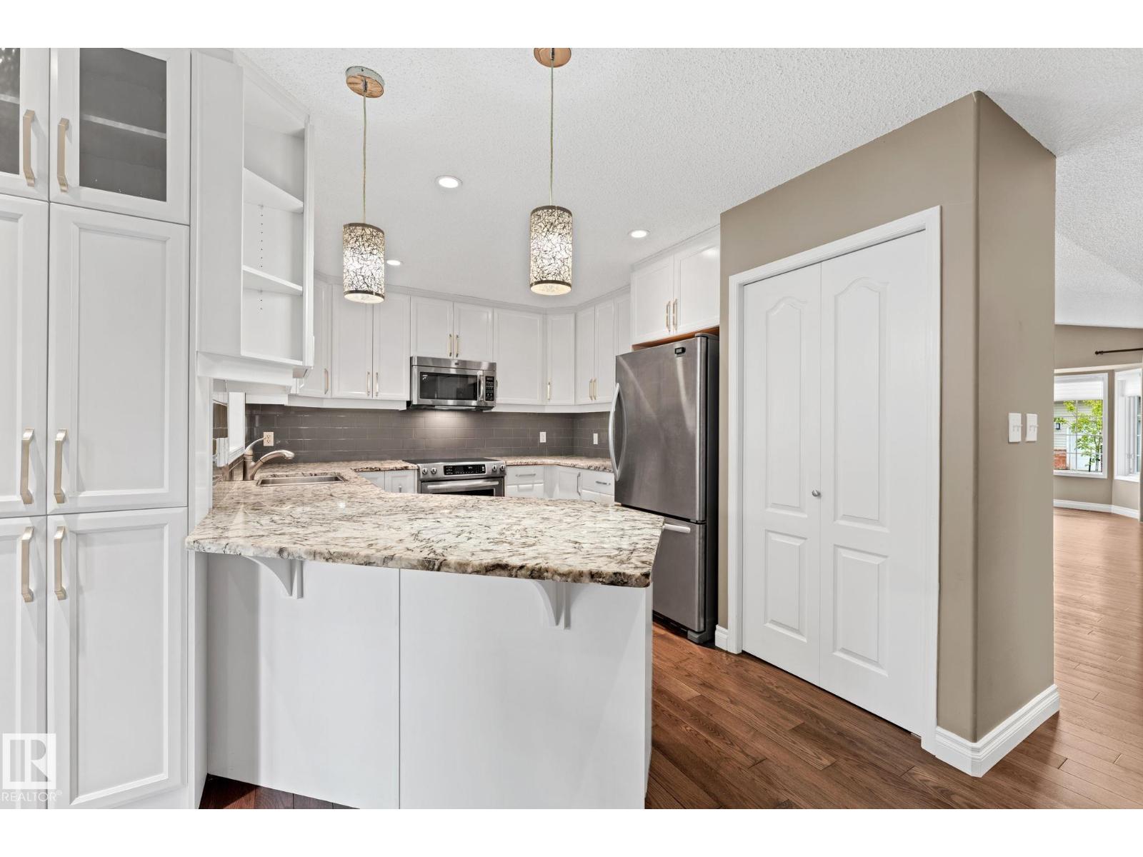 963 YOUVILLE DR W NW — photo 17