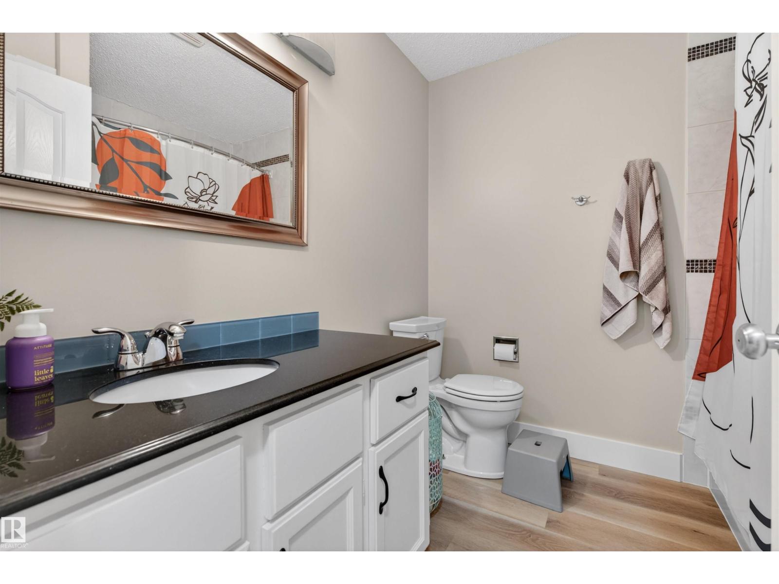 13 DANBRIDGE PL — photo 17
