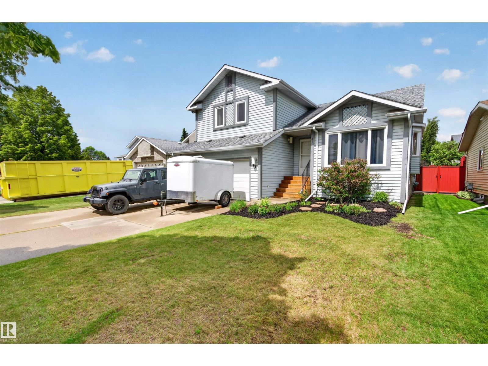13 DANBRIDGE PL — photo 31