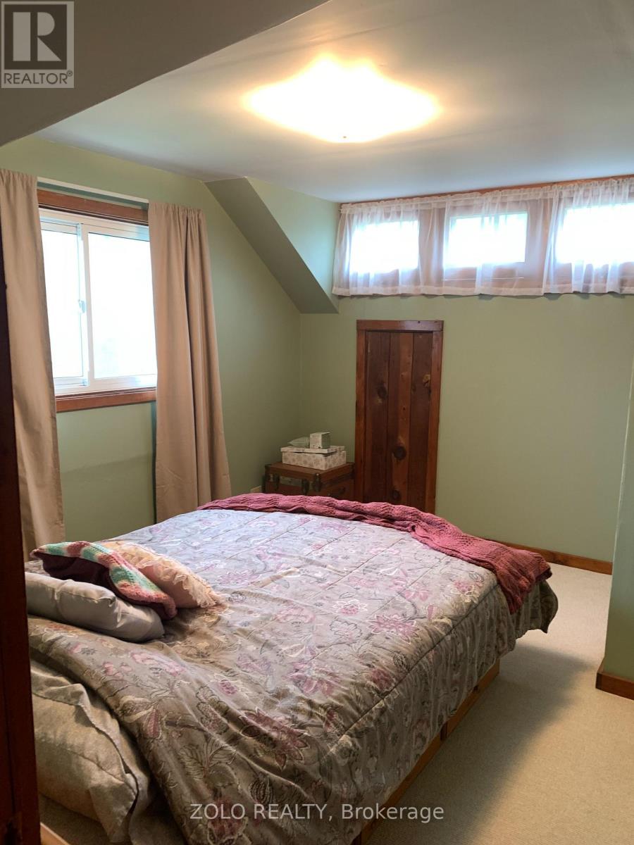 90 JOSEPH STREET - 13