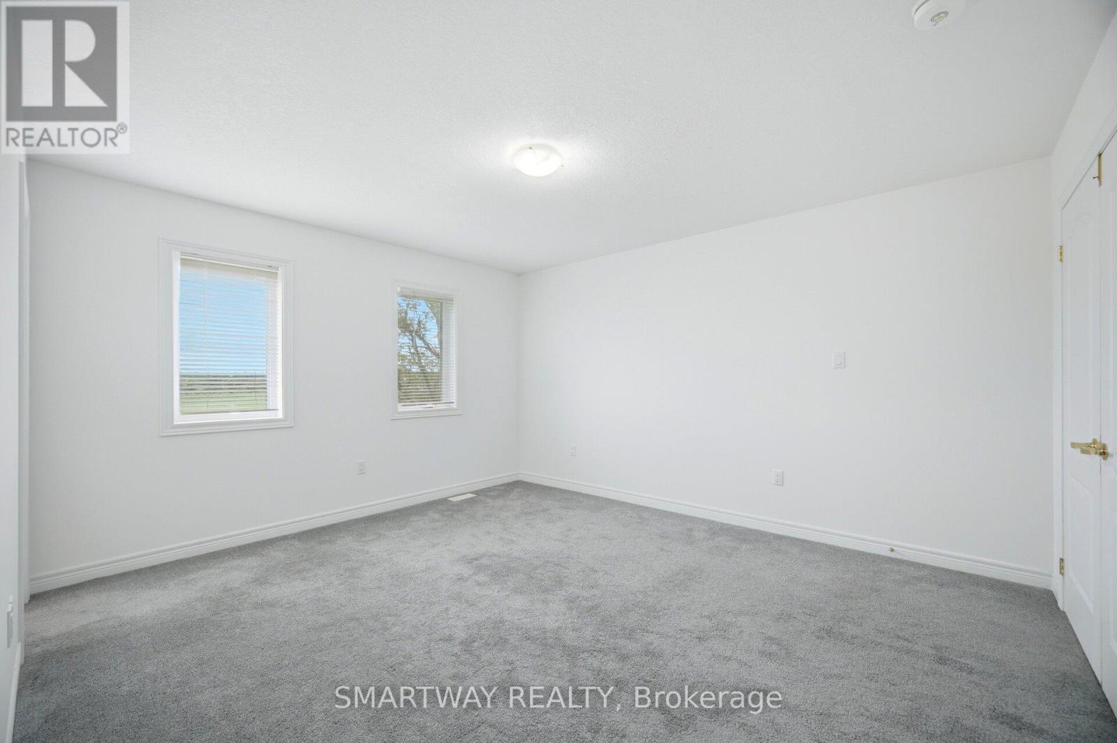 154 STONEBROOK WAY - 25