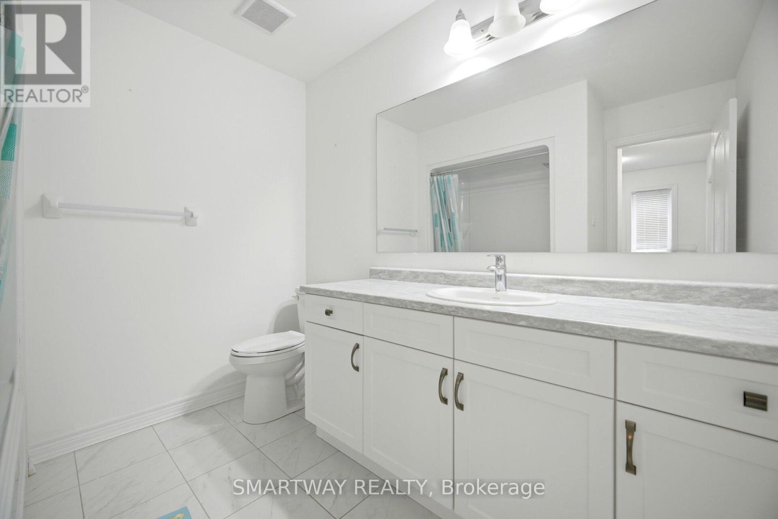 154 STONEBROOK WAY - 33