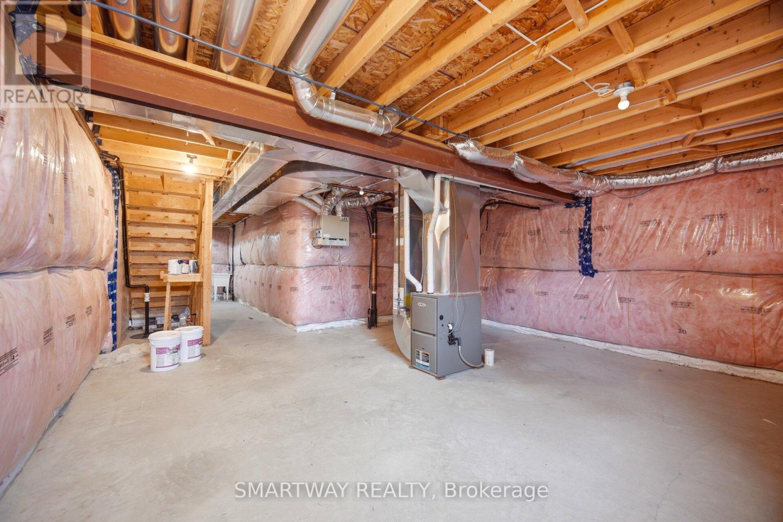 154 STONEBROOK WAY - 37