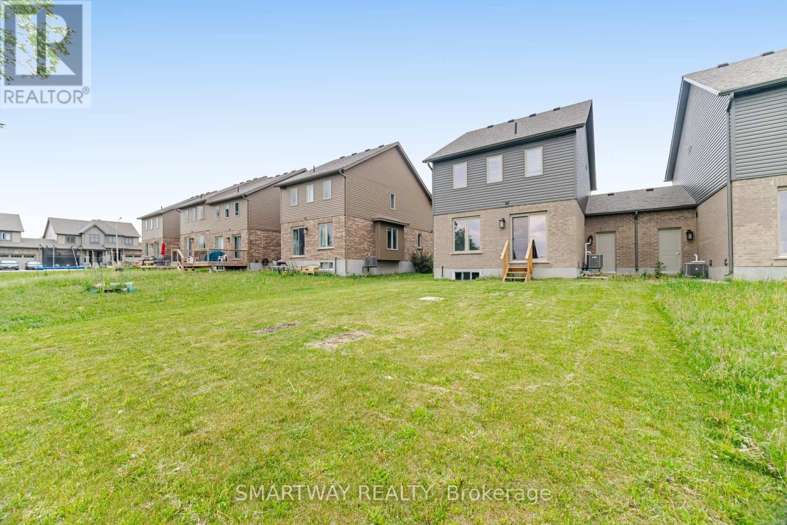 154 STONEBROOK WAY - 39