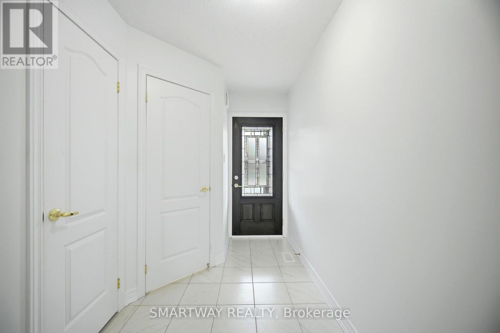 154 STONEBROOK WAY - 6