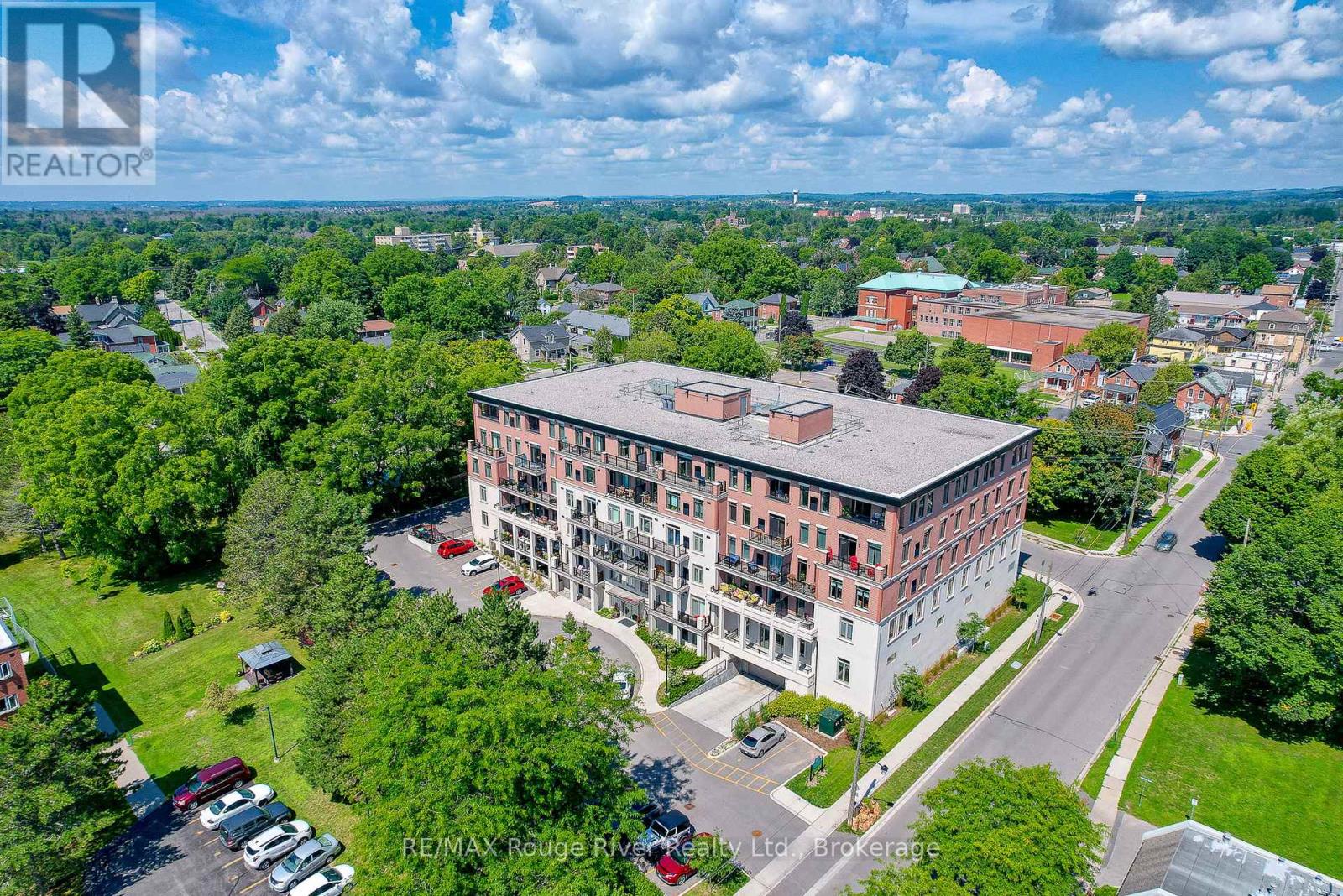 #212 135 ORR STREET - 3