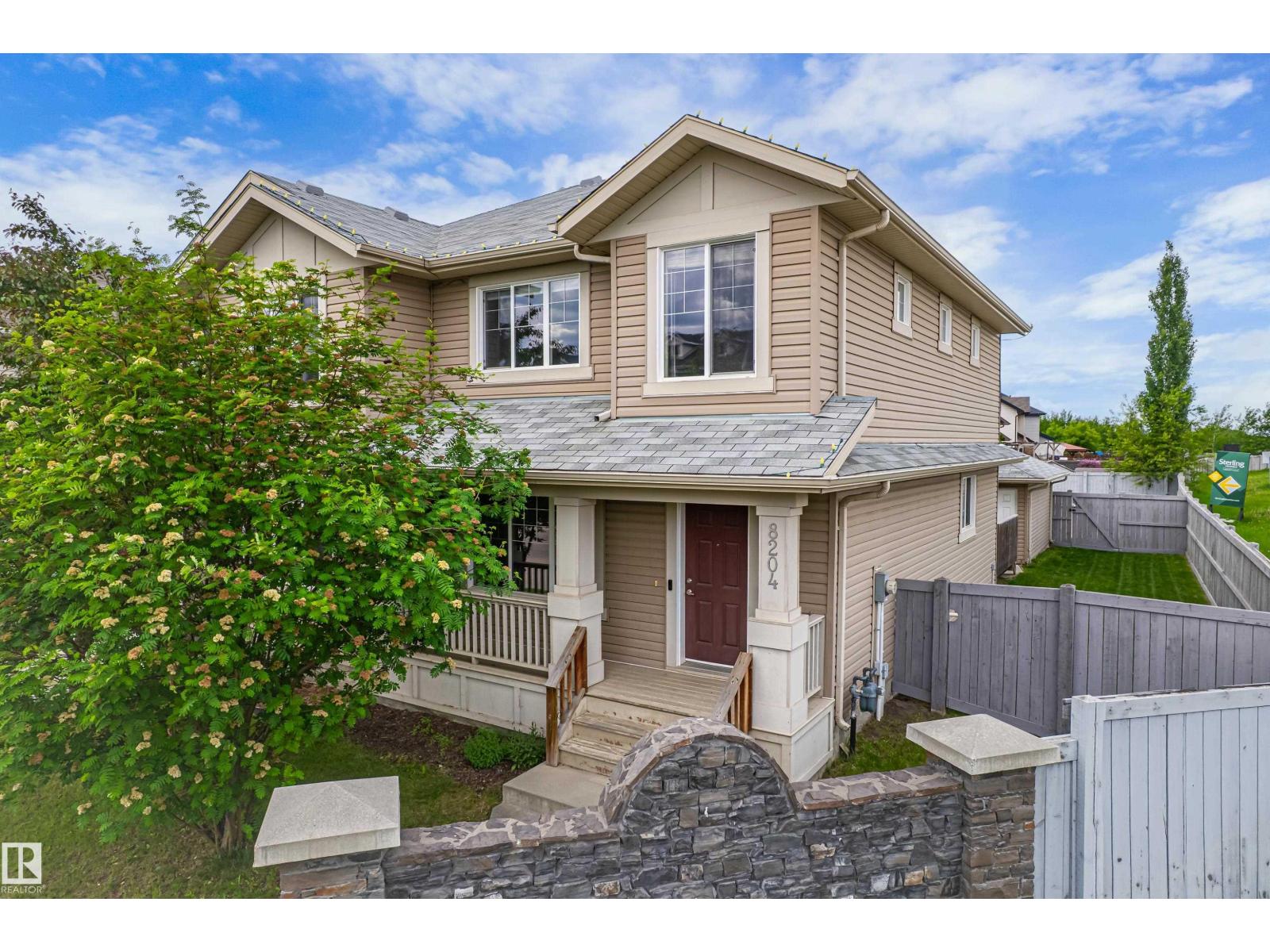 8204 180 AV NW - photo 3