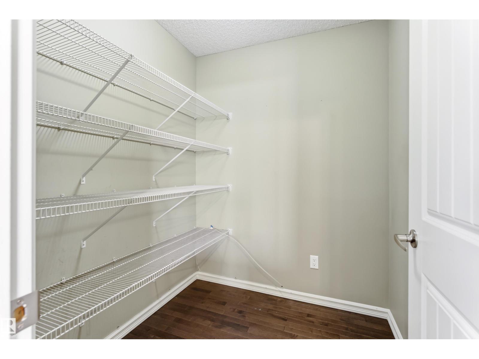 8204 180 AV NW — photo 14