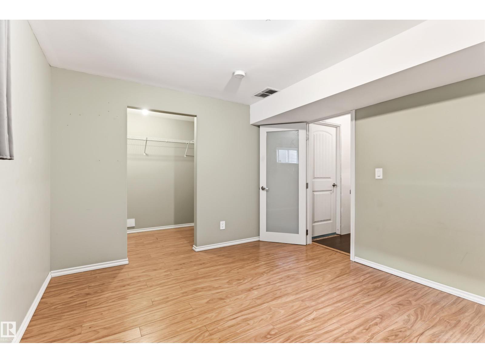 8204 180 AV NW — photo 36