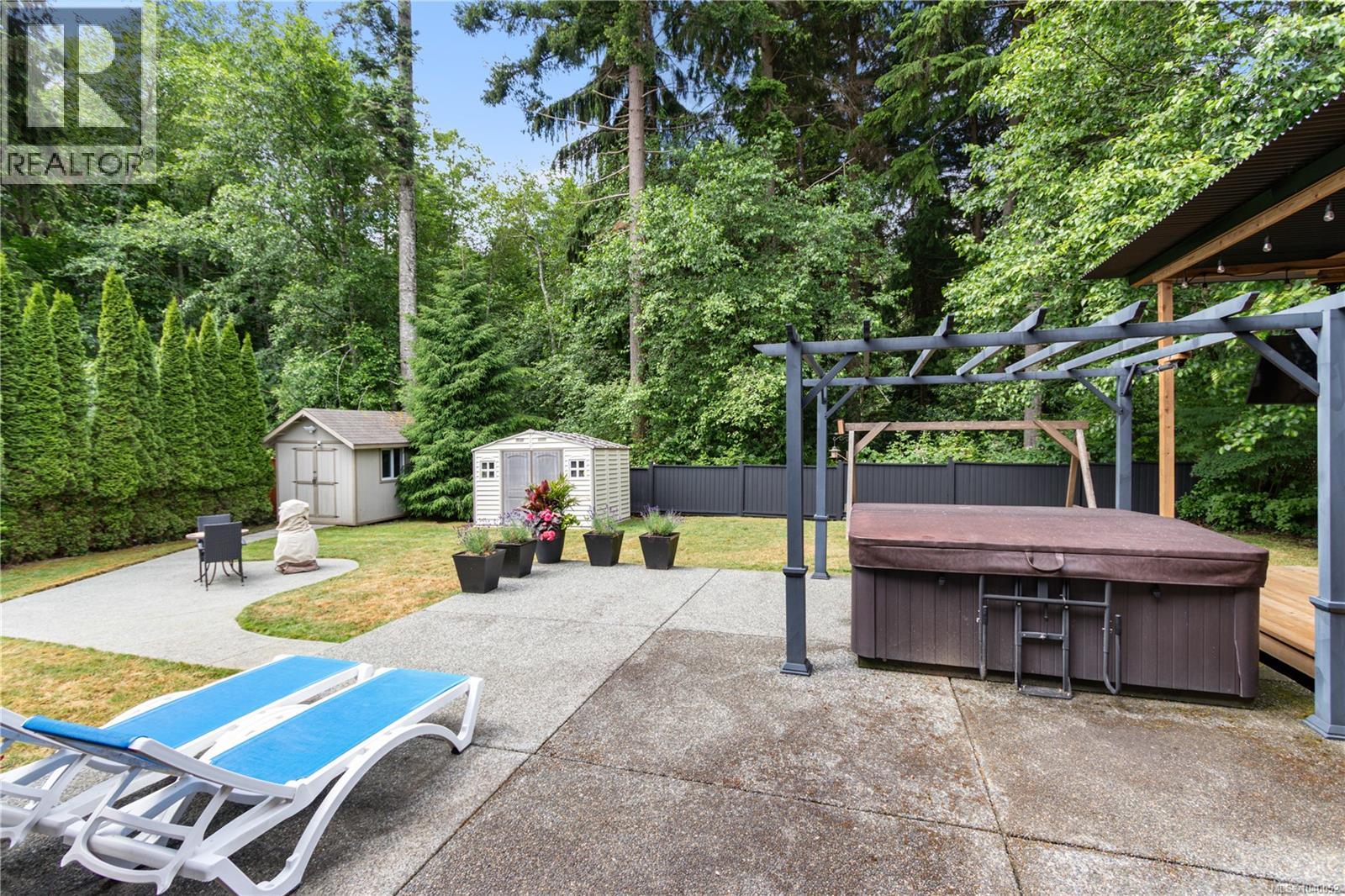 4957 Hartwig Cres - 33