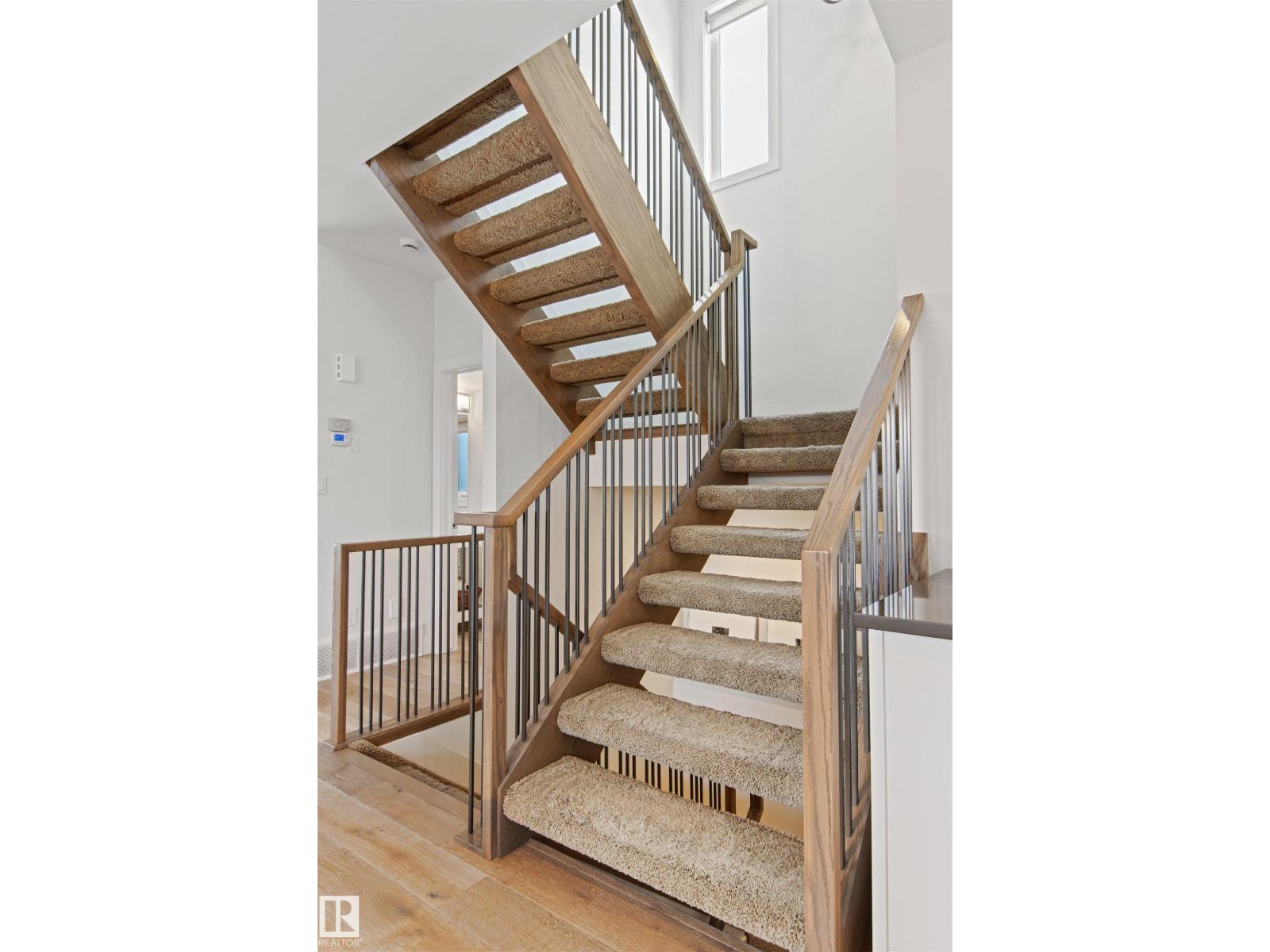 11324 87 ST NW - 22