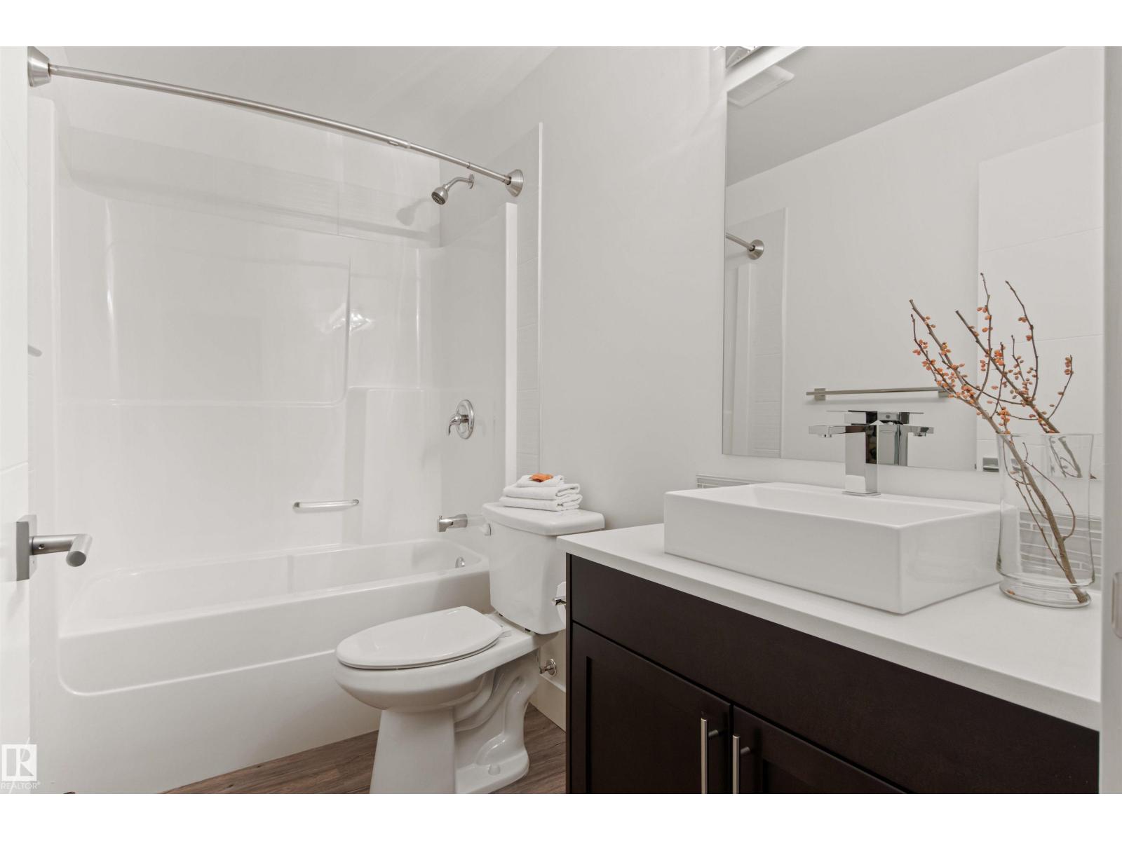 11324 87 ST NW - 41