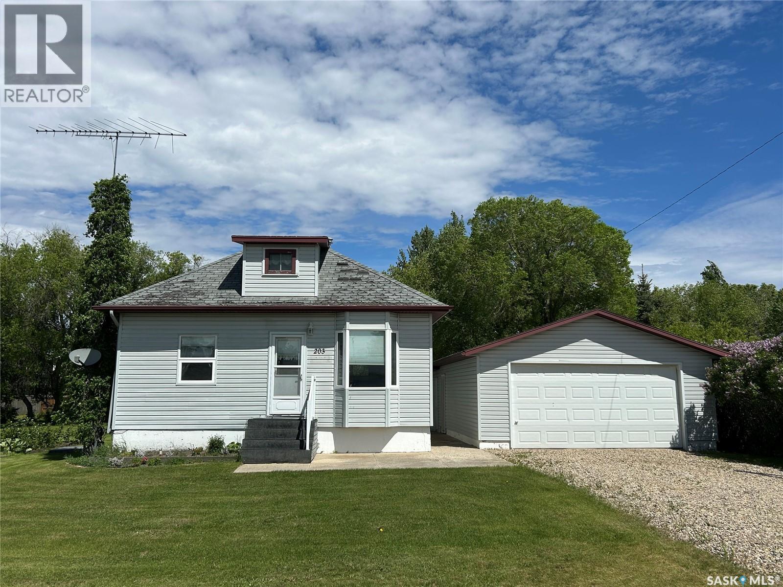 203 Phillips STREET - photo 2