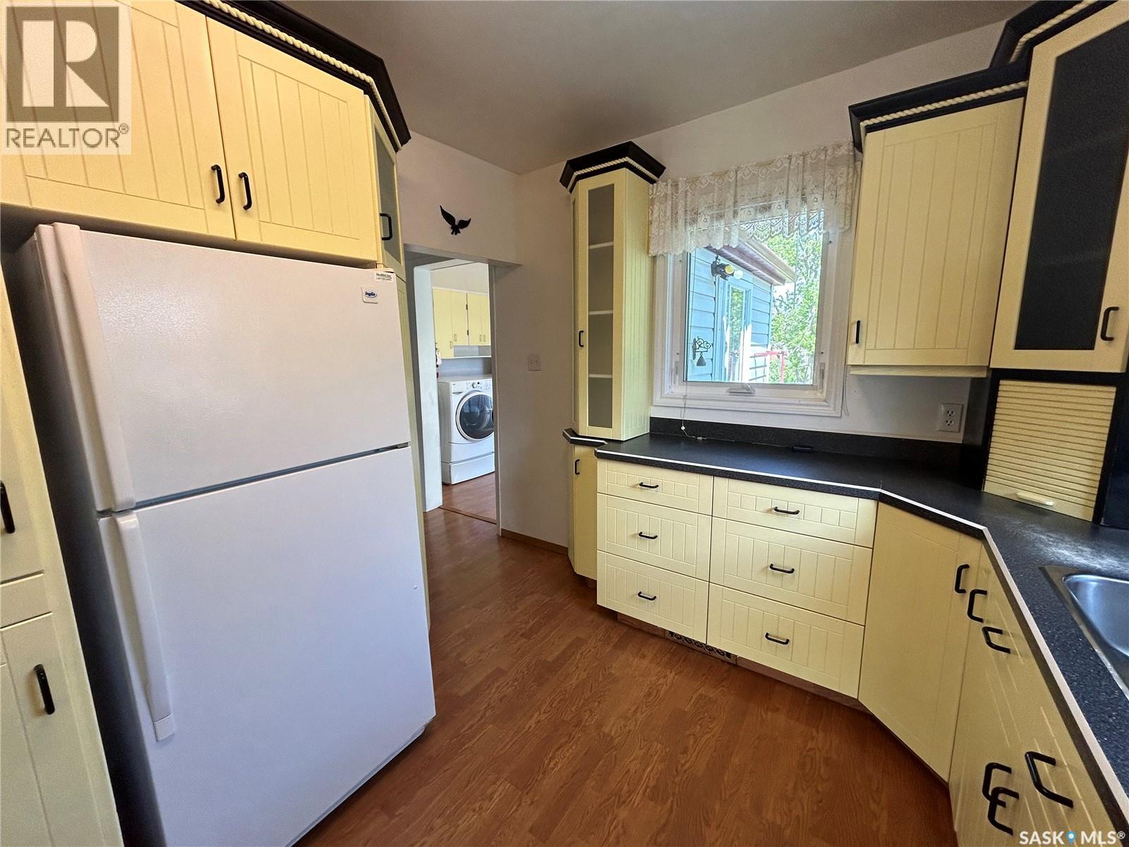 203 Phillips STREET — photo 8