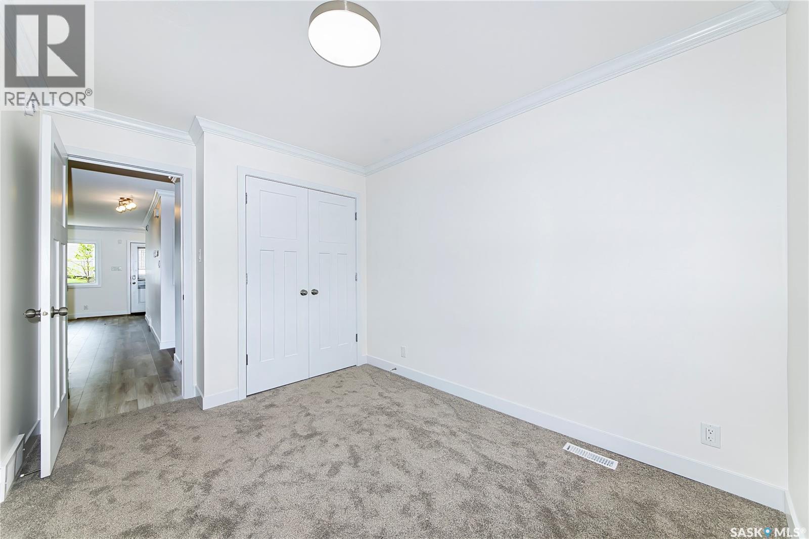 256 250 Akhtar BEND — photo 23
