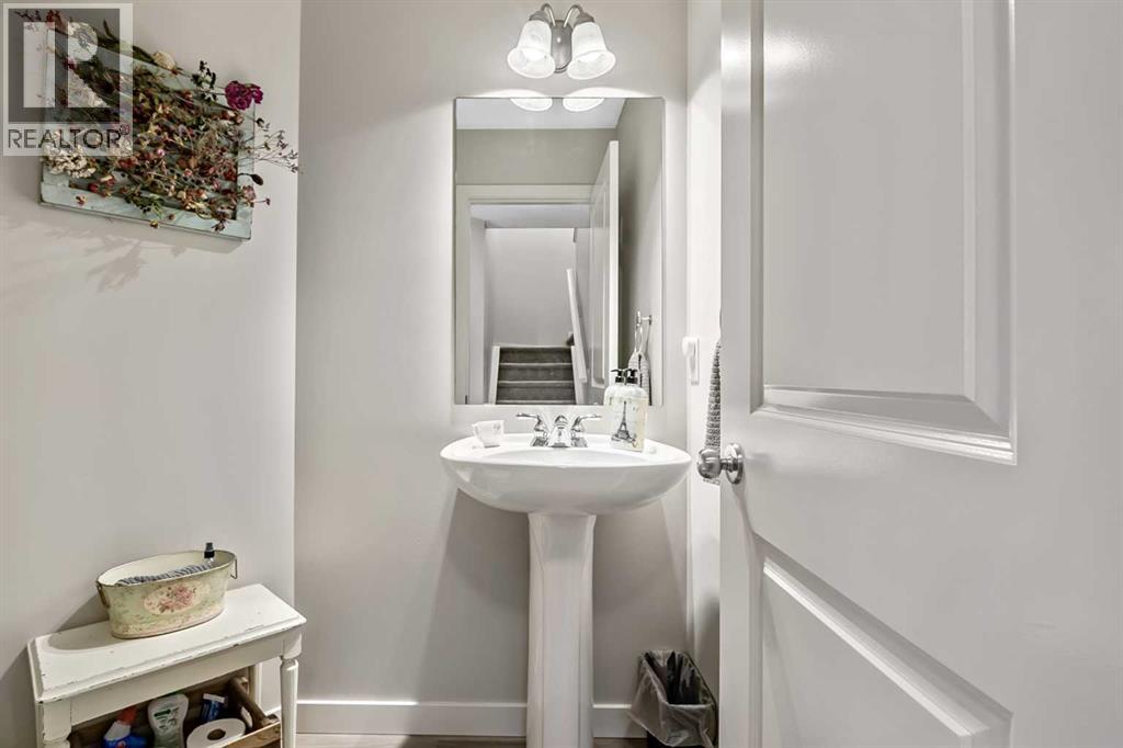 87 ELGIN Drive — photo 14