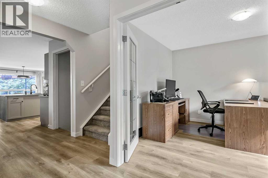 87 ELGIN Drive - photo 3