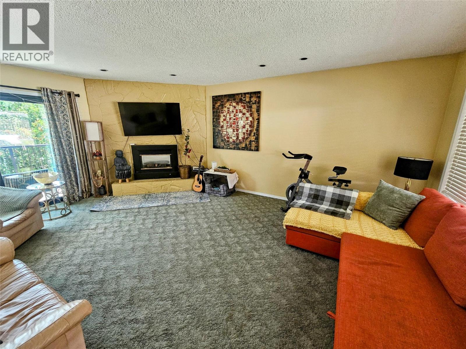 837 9th Street - 6