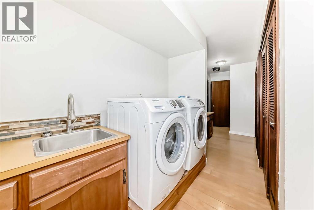 43 Allan Street — photo 30