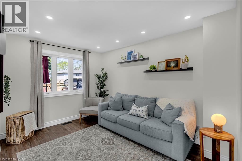 48 KATHLEEN Street - 5