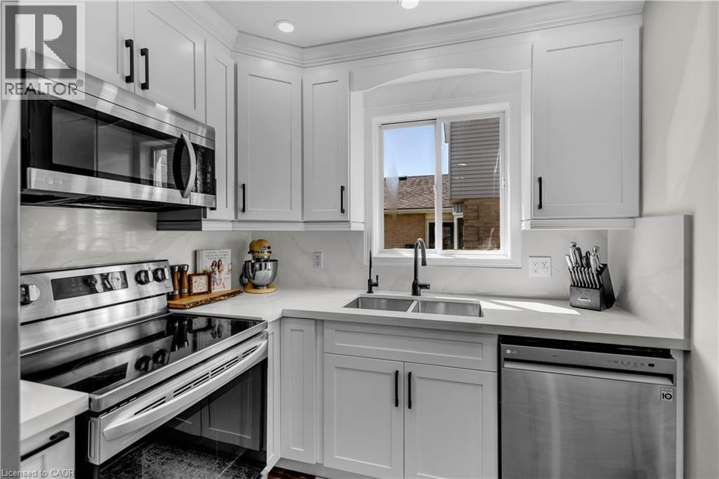 48 KATHLEEN Street - 8