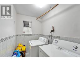 3153 Parker Street, Vancouver, BC V5K2V4 Photo 8