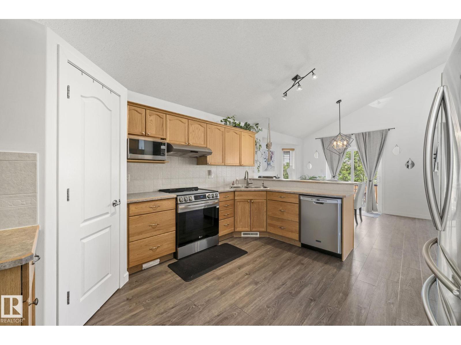 17344 119 ST NW — photo 9
