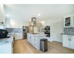 9362 206a Street, Langley, BC V1M2W6 Photo 13
