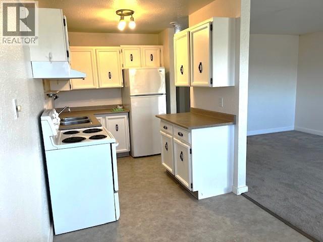 10207 W PINE AVENUE - 3