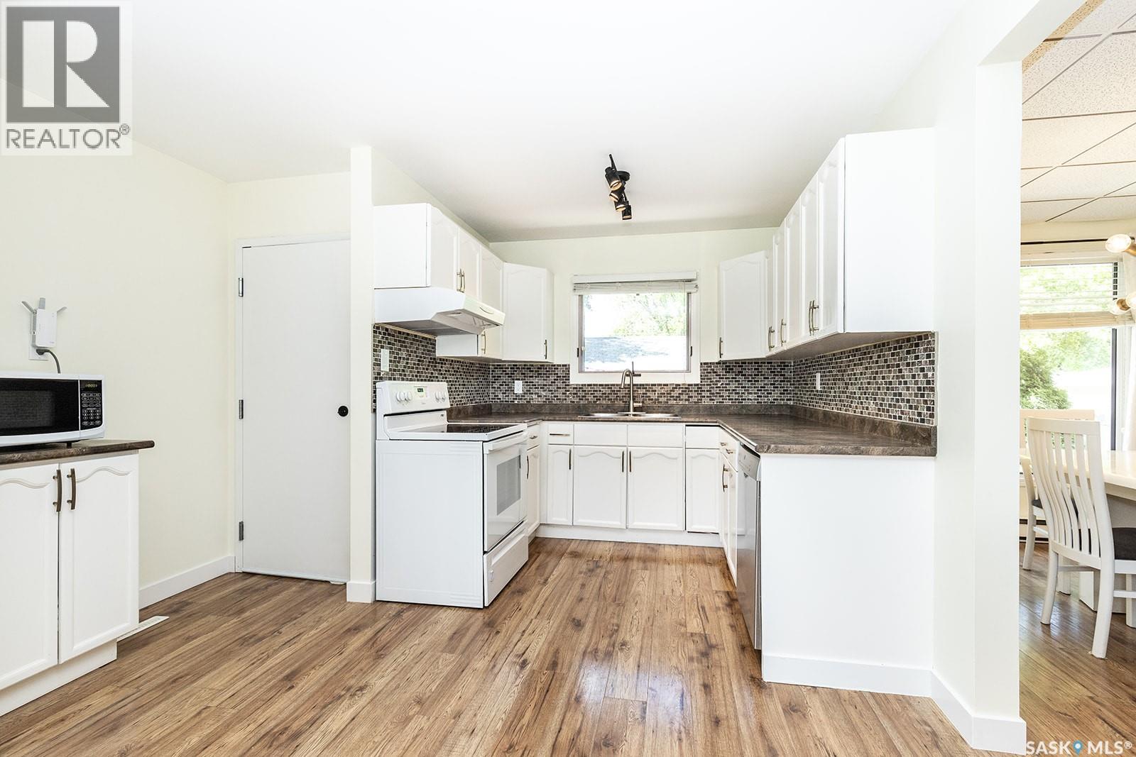 4 Rutter CRESCENT — photo 6