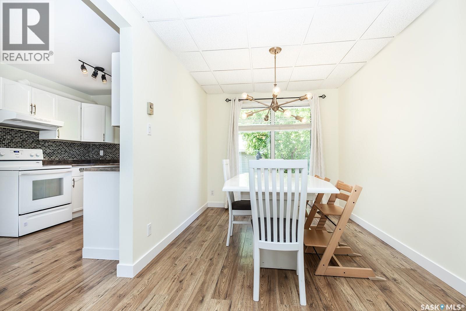 4 Rutter CRESCENT — photo 9